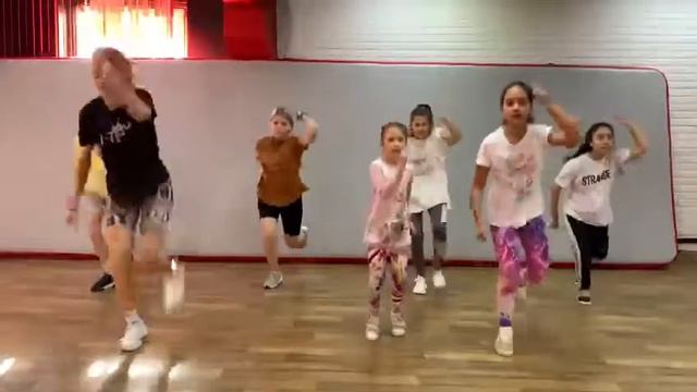 Фантастическое название движения от Полины 