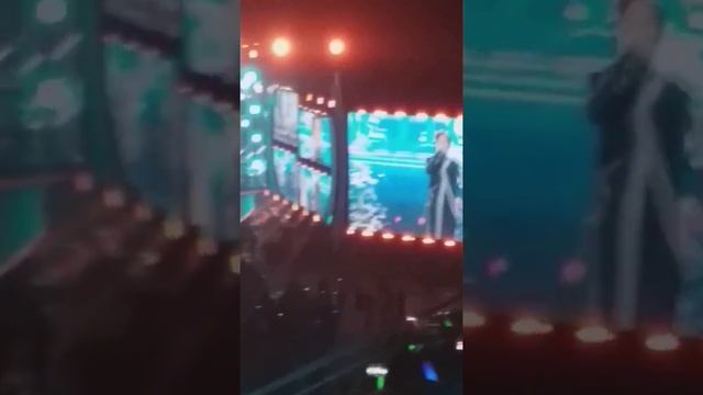 Выход ДИМАША на сцену 29.06.2019. DIMAHS. ASTANA смотреть онлайн