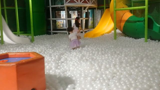 Шарики апа,чудо-парк