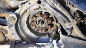 КАК ЗАМЕНИТЬ САЛЬНИКИ КОЛЕНВАЛА HONDA DIO 34\35