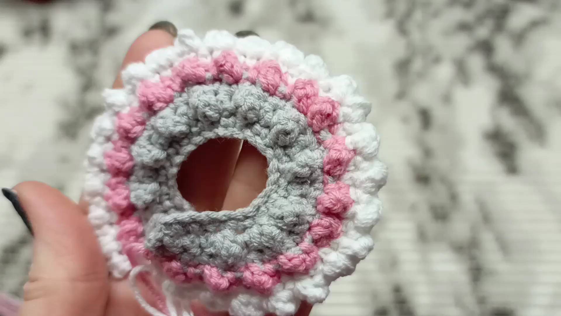 Узор крючком _Рельефные Бугорки_ вяжем вмести каждый ряд, видео мк для начинающих, пошагово смотреть онлайн