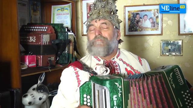 Музыкальный «антидепрессант» от 70-летнего баяниста из Стольного смотреть онлайн