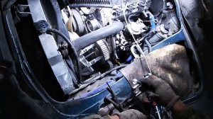 Как самому снять и поставить ТНВД и ФОРСУНКИ на ДВС 4D56