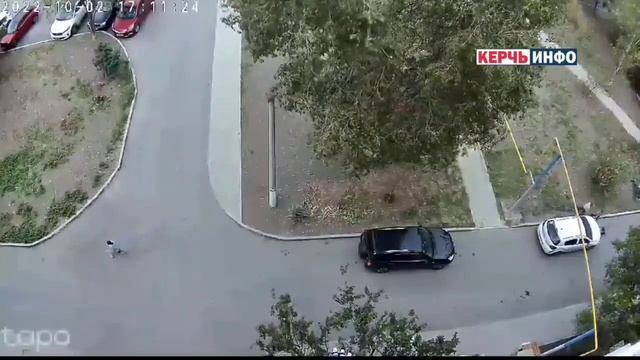 ⚡В Керчи дети поиграли в тетрис припаркованными машинами смотреть онлайн