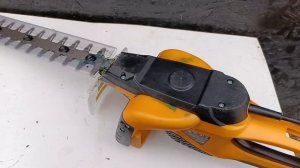 Кусторез электрический DEKO dkbc 750