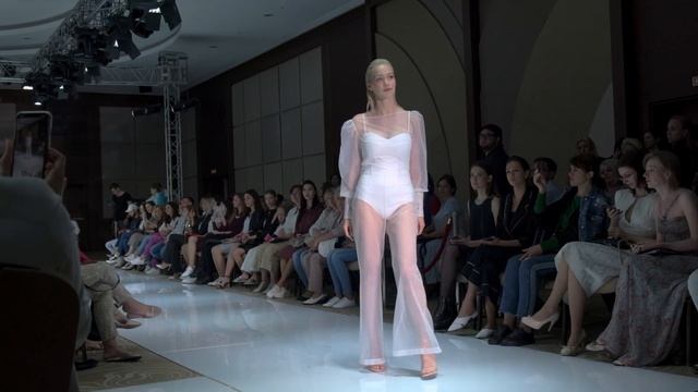 Fashion дайджест Sochi Fashion Week май 2019 DSCF0209 смотреть онлайн