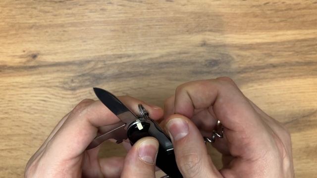 Victorinox Spartan НОЖ НА КАЖДЫЙ ДЕНЬ