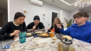 ЕГОР КРИД АМИНА И ЕГОРИК ДЕГУСТИРУЮТ ЕДУ ПРИГОТОВЛЕННУЮ НА СТРИМЕ
