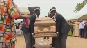 Негры танцуют с гробом 10 минут подряд Astronomia meme compilation   #coffin #compilation