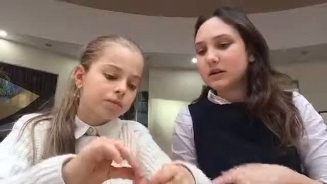 Пробуем вкусняшки.Жвачка со вкусом розы? 🍡🍿🎂🙈🌺 смотреть онлайн