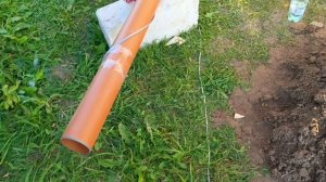 Монтаж выгребной ямы из ЖБИ колец.