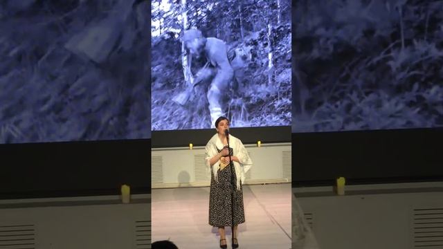 Песня женщины смотреть онлайн