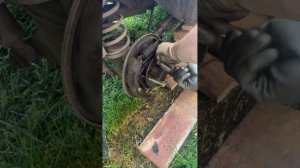 Как снять полуось заднего моста ваз 2101-2107