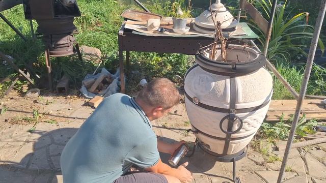 Сазан запечённый в тандыре с овощами. смотреть онлайн