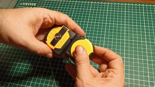 EDC рулетка DEWALT DWHT36098-1 3 метра смотреть онлайн