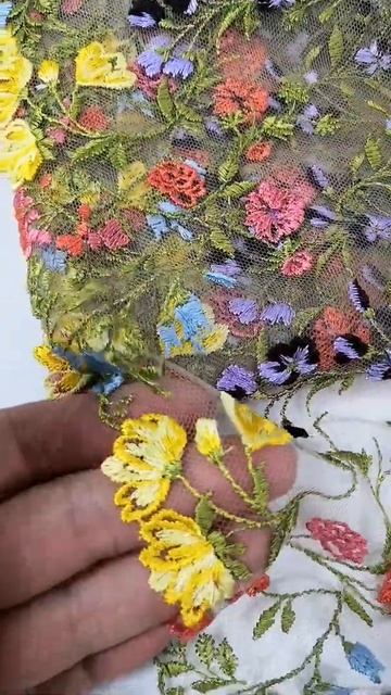 Шикарное кружево на новый комплект нижнего белья