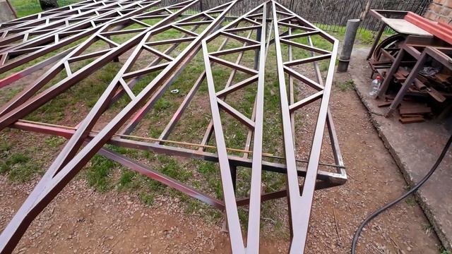 Делаем навес 7.5- 4м. высота 2.6 . Изготовление ферм.