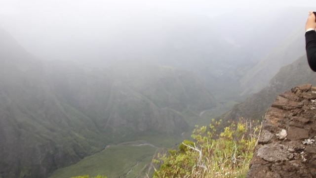 Остров Реюньон. Смотровая площадка Nez de Boeuf (2050 м). смотреть онлайн