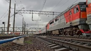 Тепловозы 2ТЭ116УД-019 и ТЭП70-0356 с поездом 46 Иваново - СПб