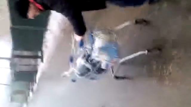 прикол с тележкой смотреть онлайн