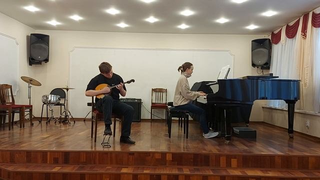 Линике.Маленькая соната.1 часть смотреть онлайн