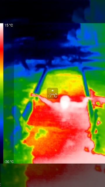 После бани  решили искупаться в проруби, друг снял на т