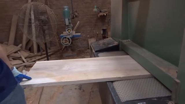 Как Построить Деревянную Дверь - Технологии Деревообработки Умелый Экстрим Плотников смотреть онлайн