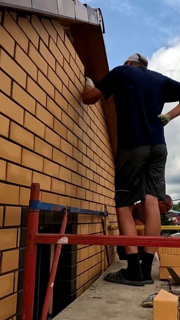 Вот так шатаются не закрепленные строительные леса д? смотреть онлайн