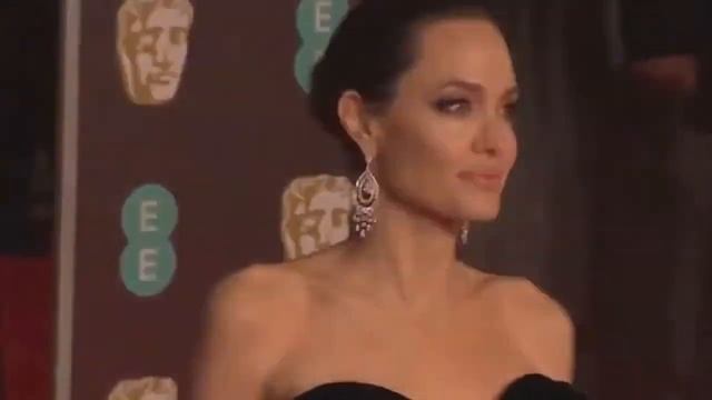 Гарячі новини з життя зірок ( Кириченко Катерина і Кушнір Діана 1-Ж)