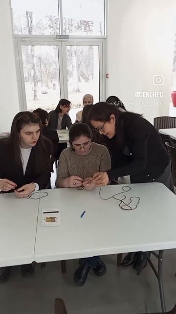 Студия "Дэнлъэч" набирает взрослых и детей на курсы зо? смотреть онлайн