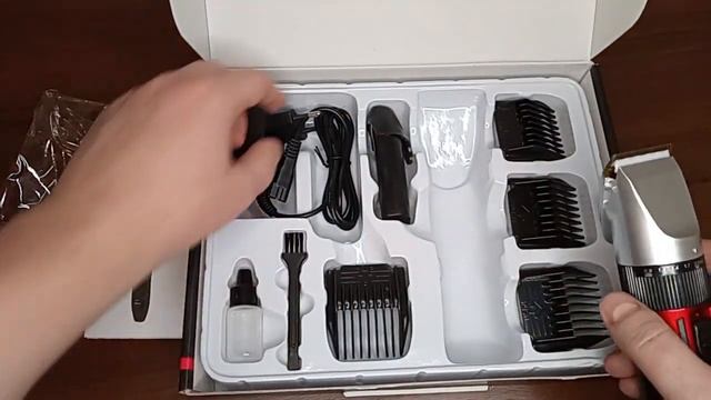 Обзор машинка для стрижки волос Geemy GM-550. смотреть онлайн