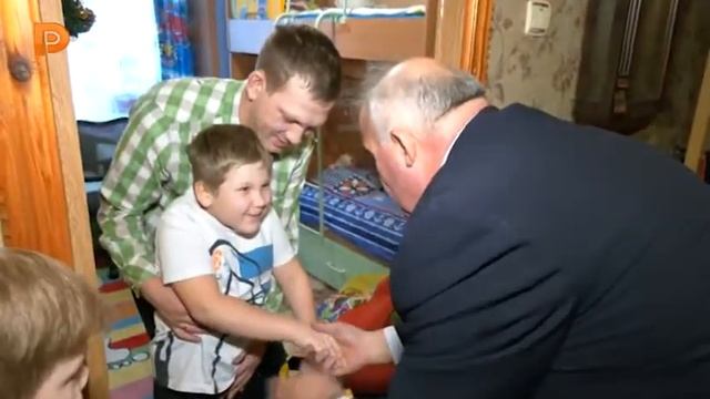 Подарок от губернатора Сергея Ситникова смотреть онлайн