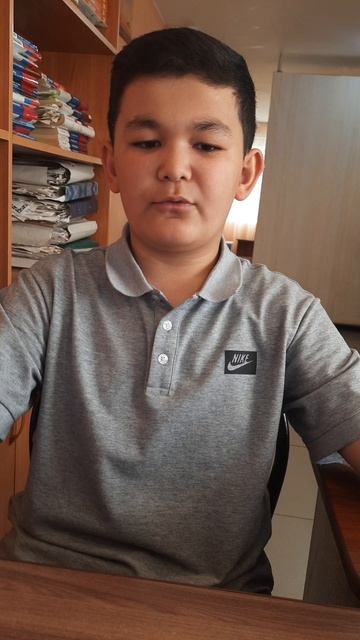 Летающий теннисный шарик