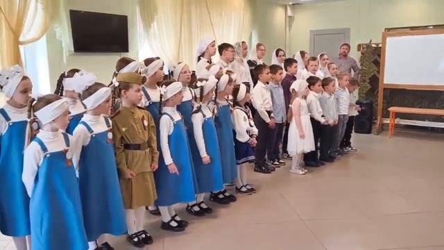 ПАСХАЛЬНАЯ РАДОСТЬ В СВЯТО-ДУХОВОМ СКИТУ: ВИЗИТ АРХИПАСТЫРЯ смотреть онлайн