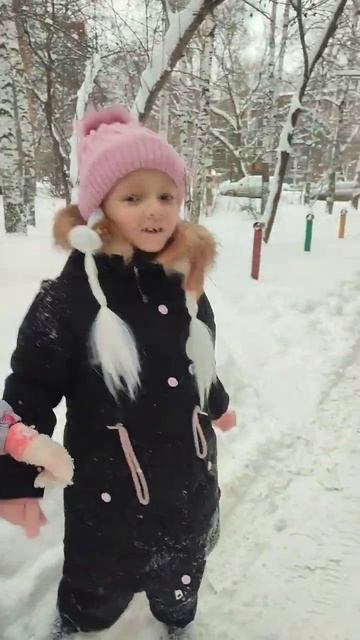 У кого есть ЛП? #подружки #подружка #полинаплуталова #в? смотреть онлайн