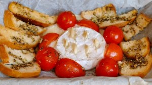 Камамбер запеченный