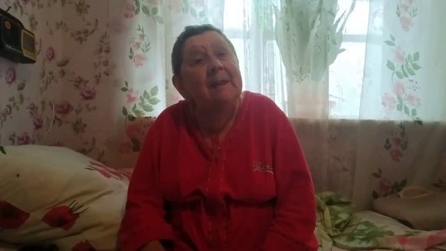 МАМА РАССКАЗЫВАЕТ АНЕКДОТ ПРО МУЖА С РОГАМИ смотреть онлайн