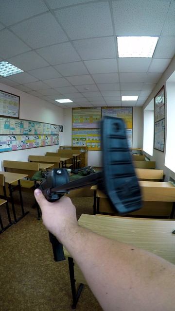 Пистолет-пулемет АЕК-919 Каштан – оружие Спецназа ФСБ в Чечне. #Shorts смотреть онлайн