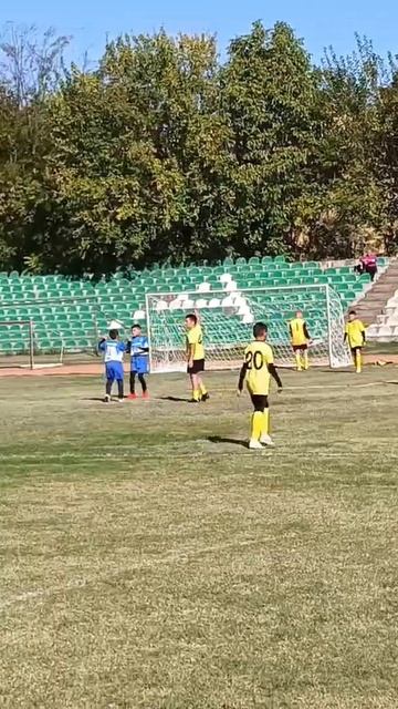 Футбол 9 Гигант Белене - Ботев Луковит.Гол на Дими 1-0 смотреть онлайн