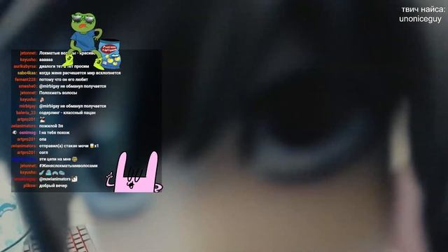 МИРБИ ПОКАЗЫВАЕТ СВОИ ФИГУРКИ смотреть онлайн