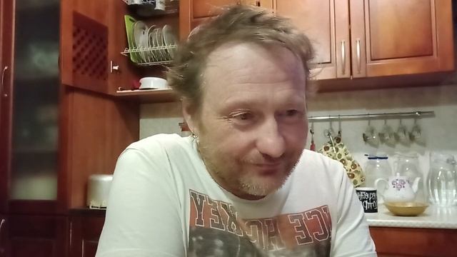 Замечательный актер Александр, вновь не снимется во второй части детектива"Шпион" смотреть онлайн