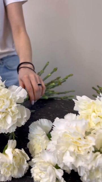 ЧАСТО ЛИ ВЫ ПОКУПАЕТЕ ГВОЗДИКУ? #shorts #flowers #цветы смотреть онлайн