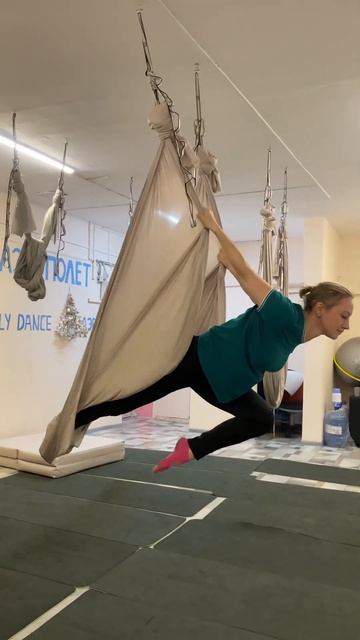 Кувырки в гамаке#люблю гамак#аэройога#sports #music sport смотреть онлайн