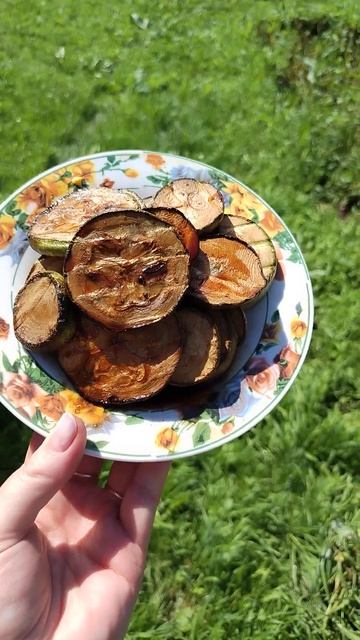 Кабачки на мангале в соусе тереяки 😋😋😋