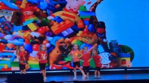 В каждом маленьком ребёнке,  и мальчишке, и девчонке,  е