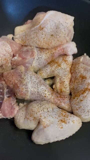 Жареная картошечка с курочкой. Что может быть вкуснее? смотреть онлайн
