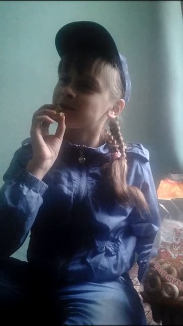 Как правильно есть сушки. смотреть онлайн