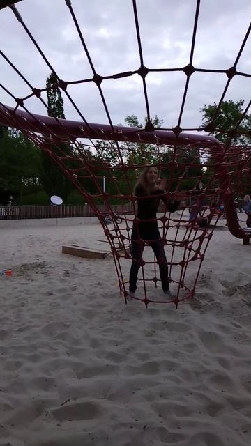 14 мая 2024 г. ландыши от души (дака увенсдей) #рек #dance #шко? смотреть онлайн