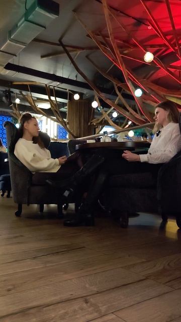 Эмоциональные качели: почему абъюзер исчезает смотреть онлайн