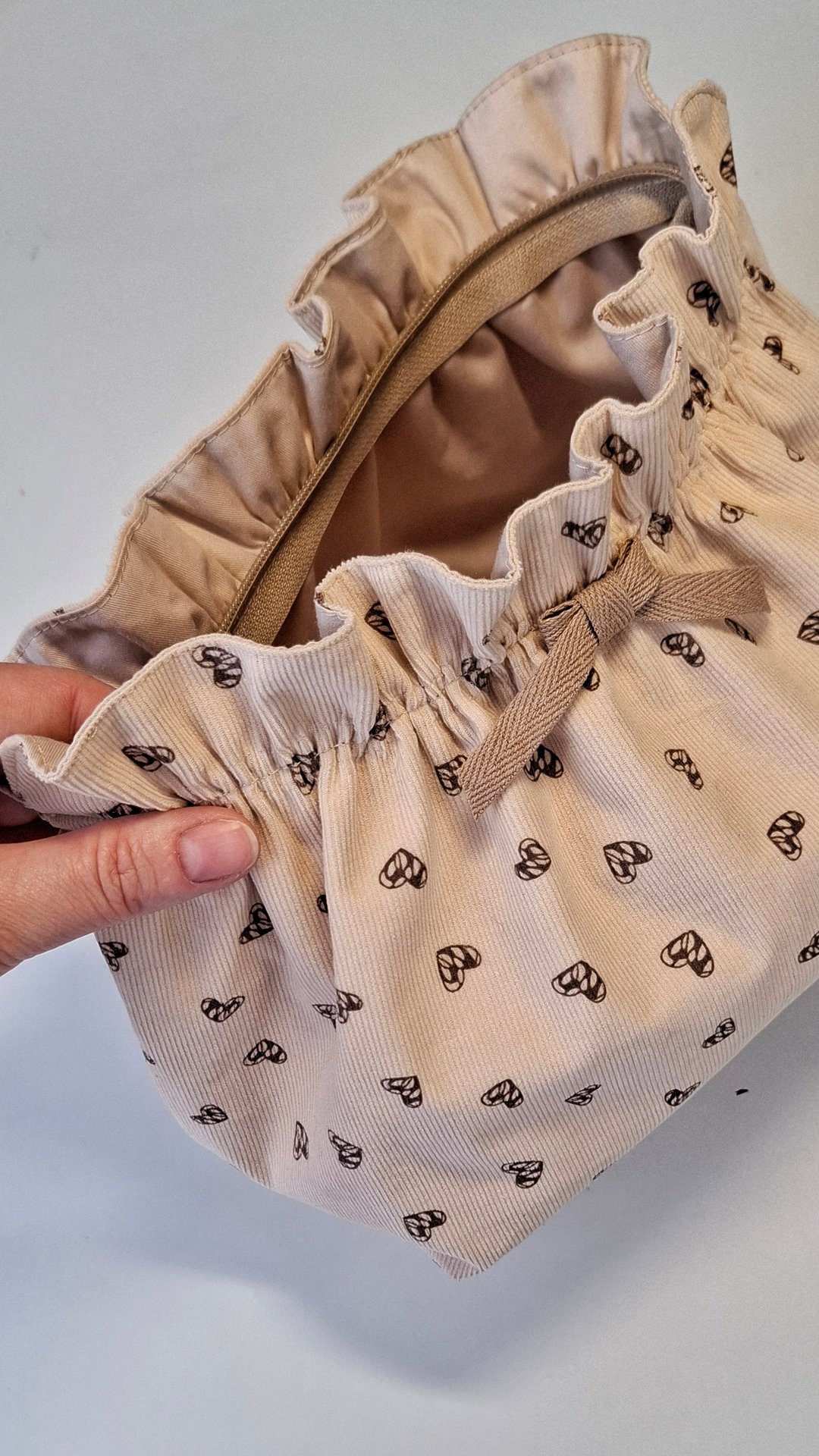 DIY/КОСМЕТИЧКА СВОИМИ РУКАМИ